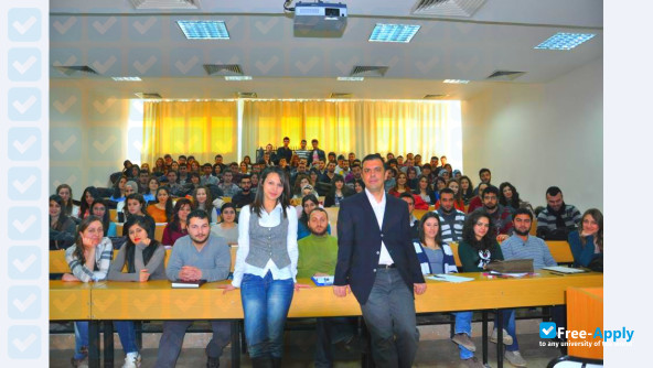 Foto de la Uludağ University #2