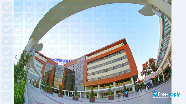 Foto de la Yaşar University