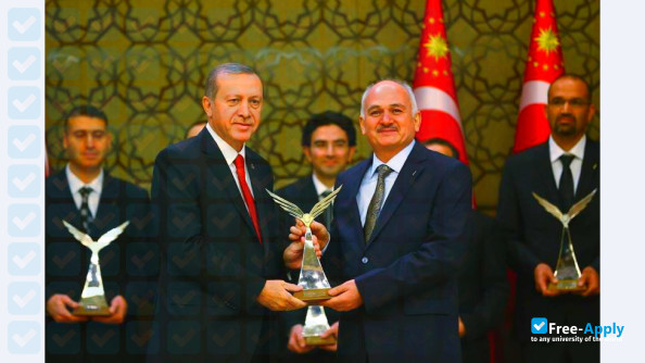 Photo de l’Yıldırım Beyazıt University #3