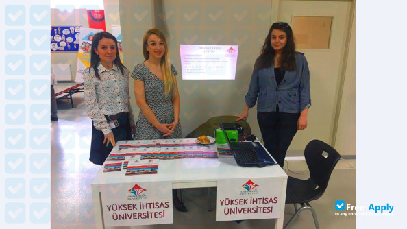Yüksek İhtisas University photo #3