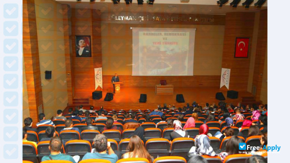 Foto de la Erciyes University #8