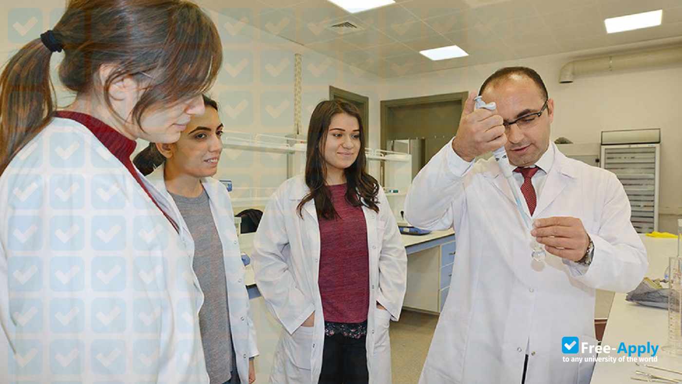 Photo de l’Adana Alparslan Turkes Science and Technology University #23
