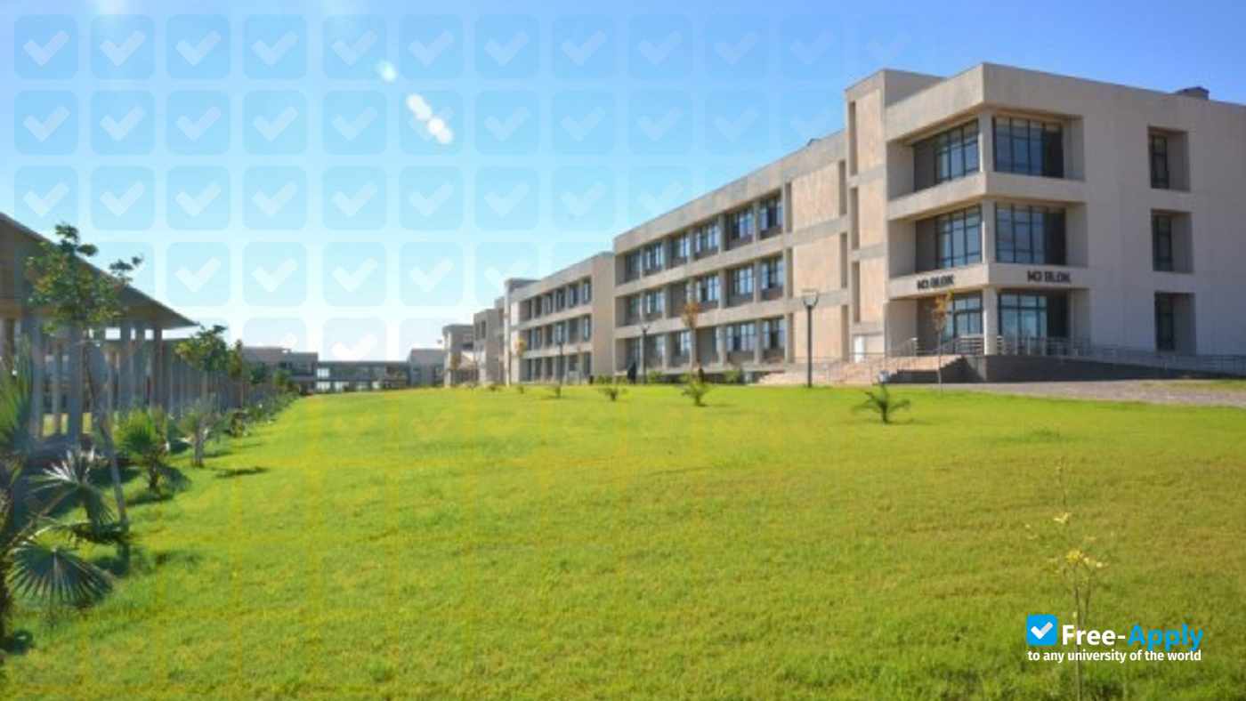 Photo de l’Adana Alparslan Turkes Science and Technology University #30