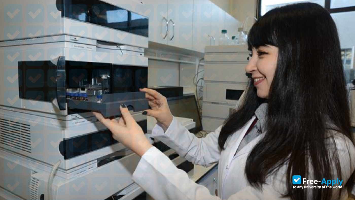Photo de l’Adana Alparslan Turkes Science and Technology University #17