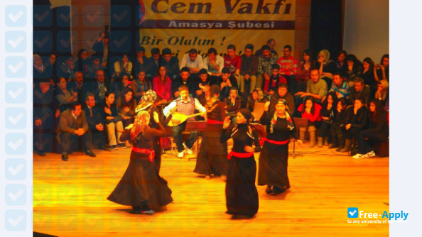 Foto de la Amasya University #9