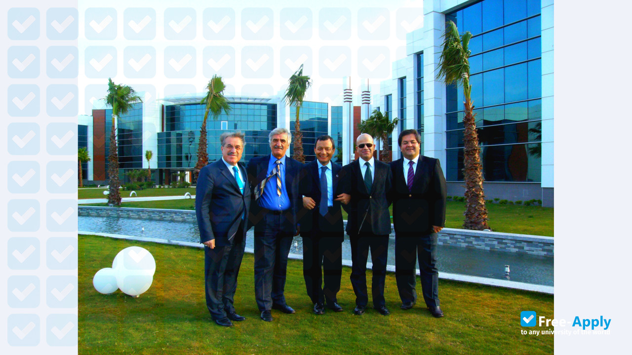 Photo de l’Gediz University #5