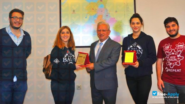 Foto de la Balikesir University #6