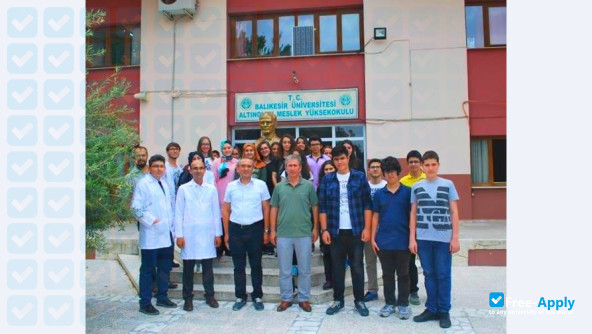 Foto de la Balikesir University #2