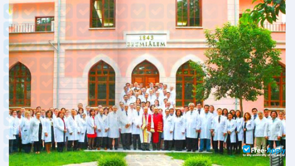 Bezmialem Vakif University фотография №6