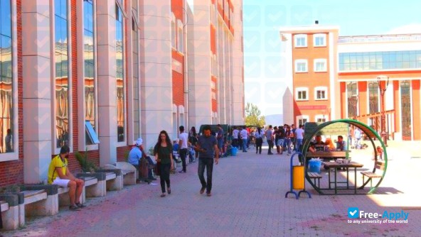 Foto de la Bilecik Şeyh Edebali University #2