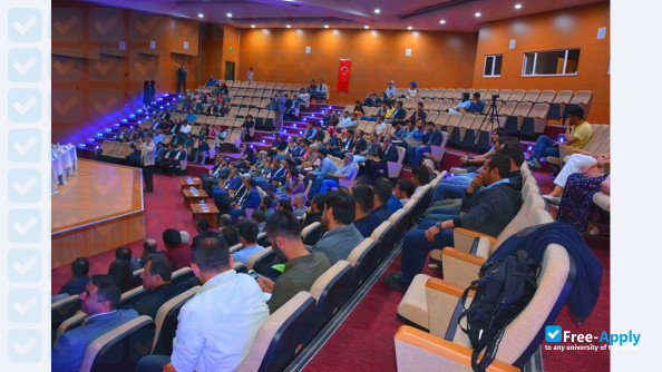 Foto de la Bingöl University #5