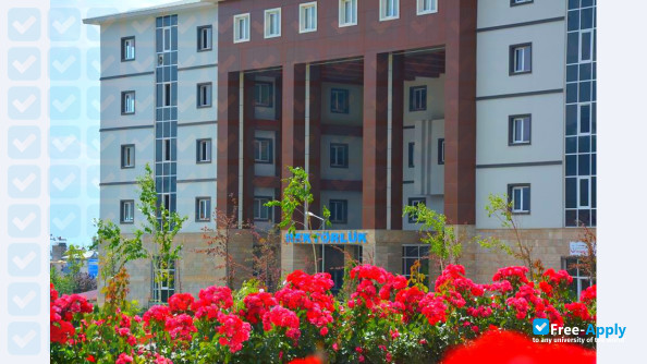 Foto de la Bingöl University #9