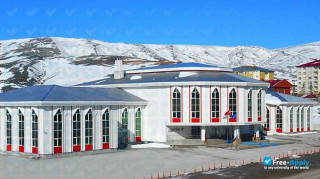 Miniatura de la Bitlis Eren University #6
