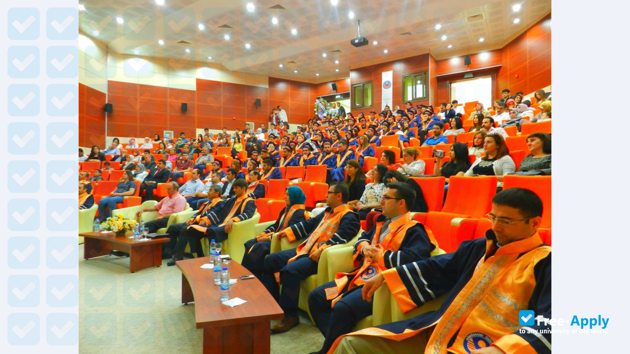 Foto de la Gümüshane University #8