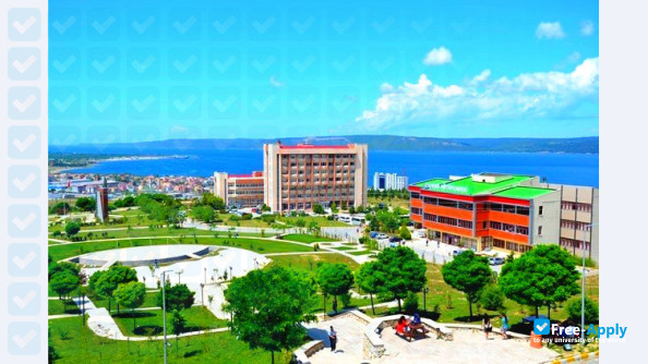 Photo de l’Çanakkale Onsekiz Mart University #3