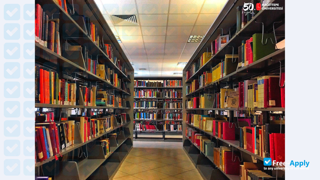 Hacettepe University фотография №10
