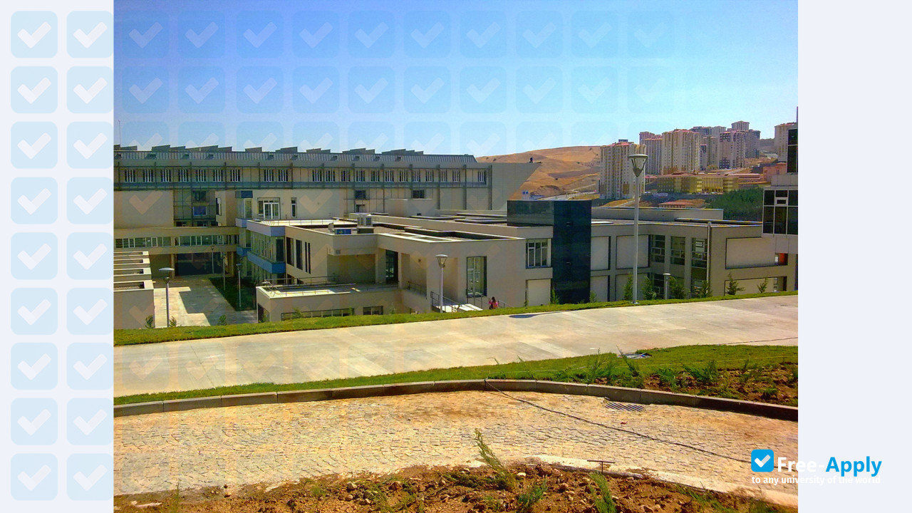 Photo de l’Çankaya University #7