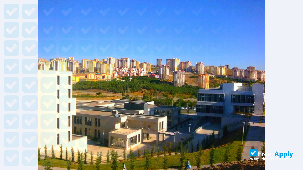 Photo de l’Çankaya University #5