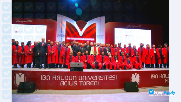 Photo de l’Ibn Haldun University #4