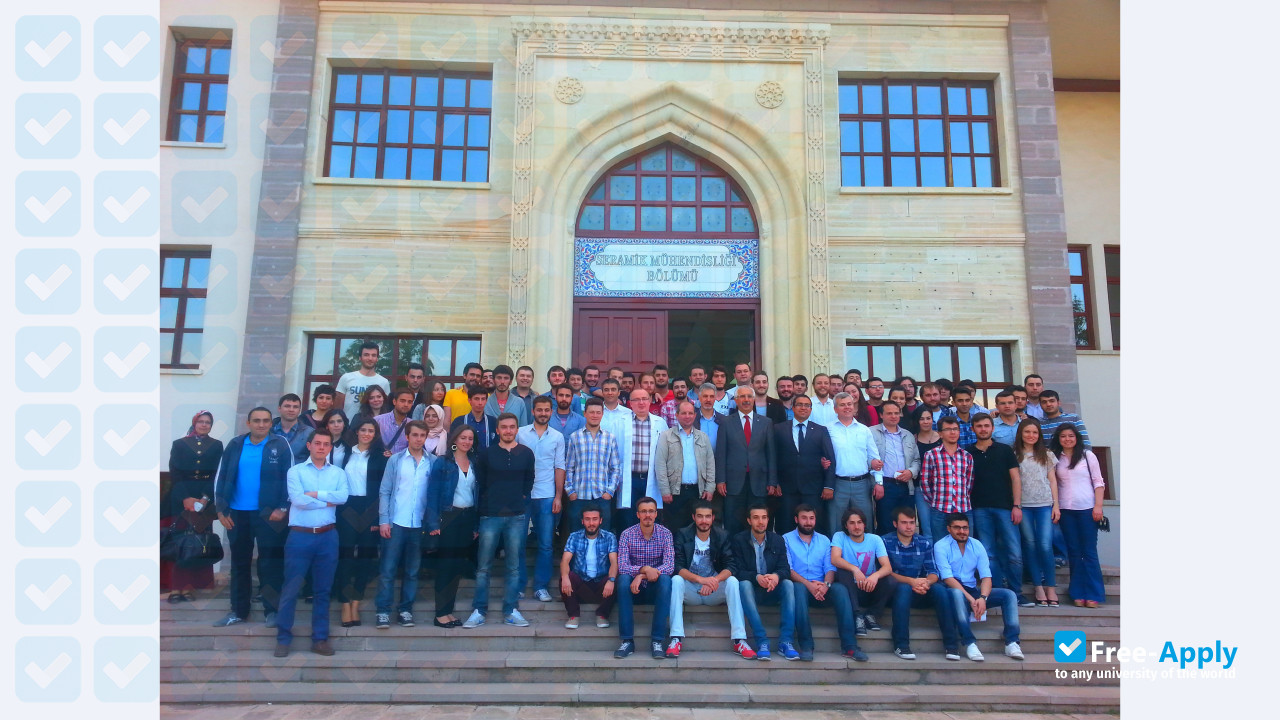 Dumlupinar University фотография №4