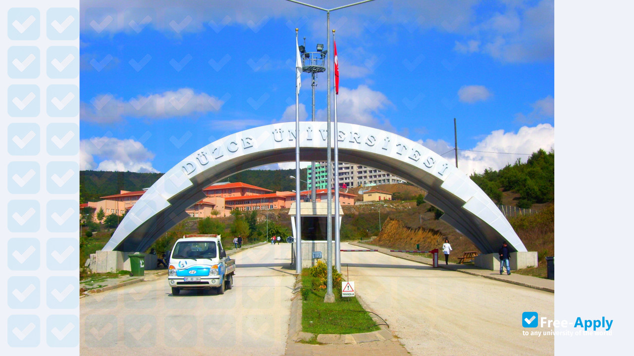 Düzce University photo #11