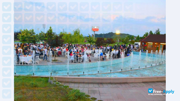Foto de la Düzce University #10