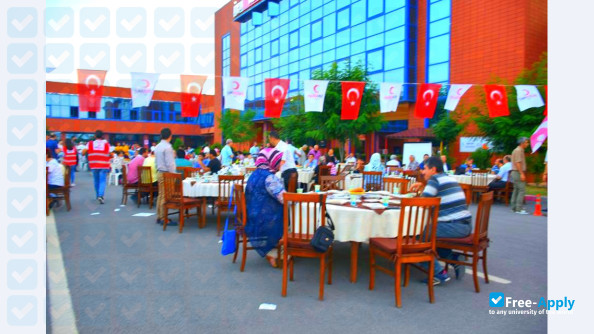 Foto de la Iskenderun Technical University #9