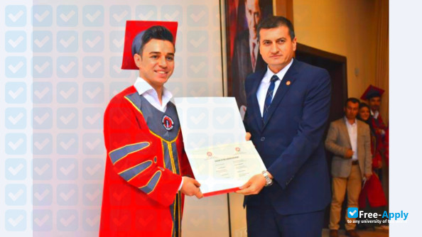 Foto de la Iskenderun Technical University #4
