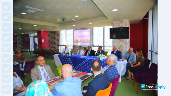 Photo de l’Istanbul Esenyurt University #4