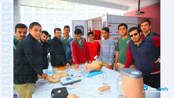 Photo de l’Istanbul Esenyurt University #3
