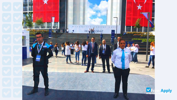 Istanbul Medipol University фотография №4