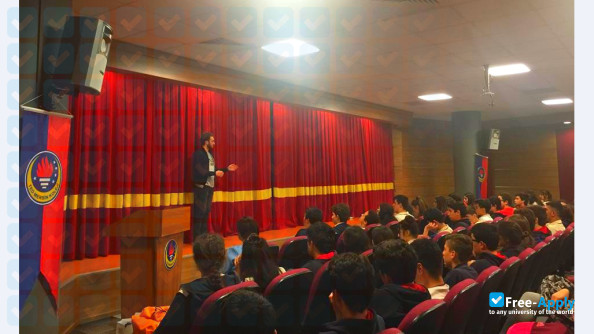 Istanbul MEF University photo #1