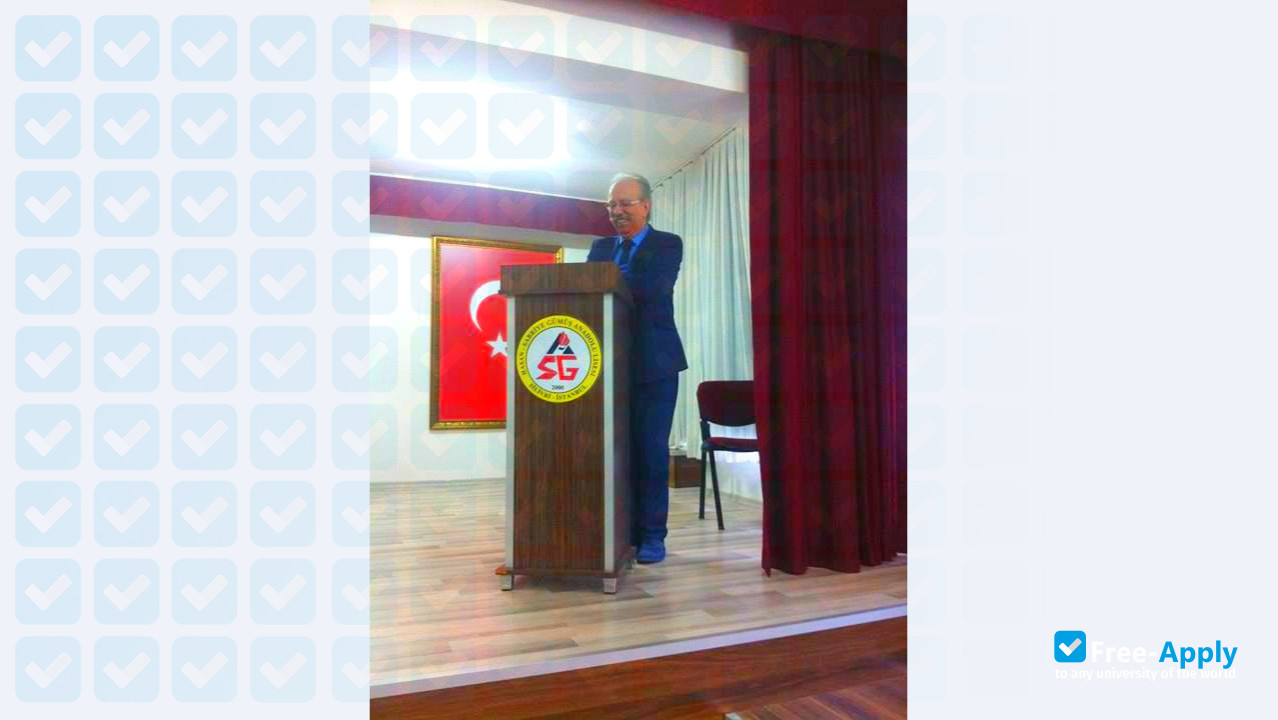 Photo de l’Istanbul Rumeli University #13