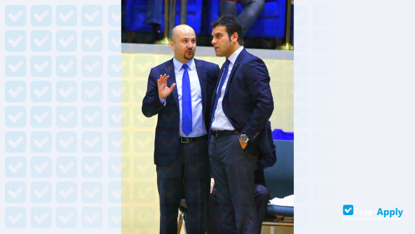 Foto de la Istanbul University #7