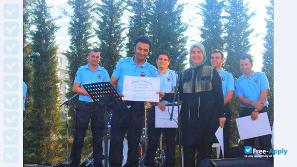 Istinye University photo #3