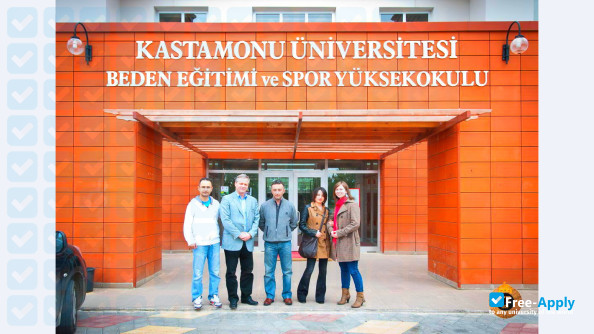 Foto de la Kastamonu University #10