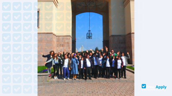 Foto de la Koç University