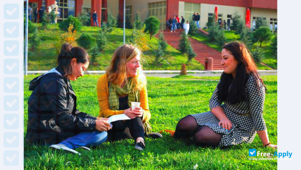 Foto de la Maltepe University #2
