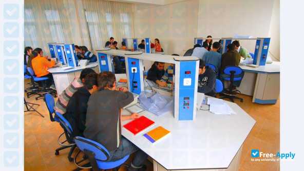 Foto de la Maltepe University #9