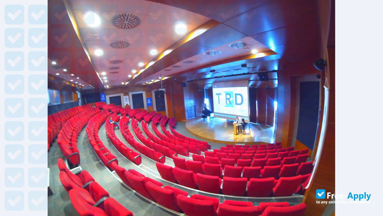 Bahçeşehir University photo #6
