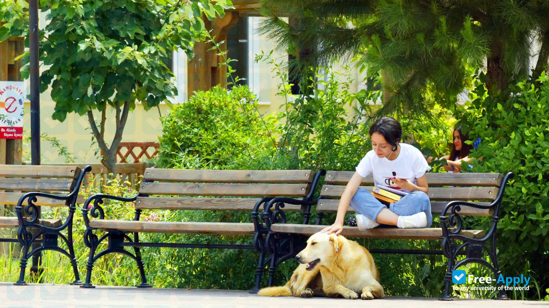 Manisa Celal Bayar University фотография №5