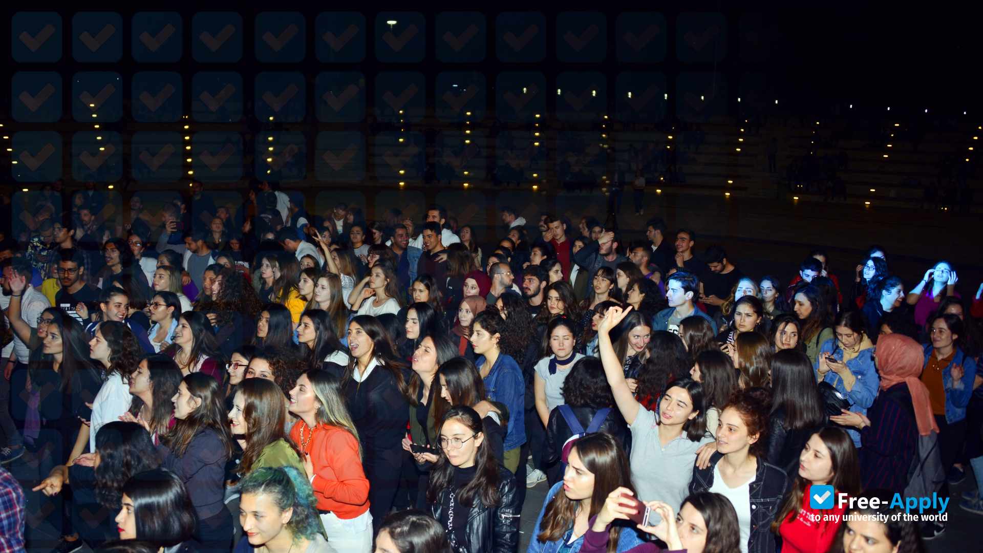 Manisa Celal Bayar University фотография №4