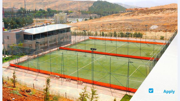 Foto de la December 7 University of Kilis #8