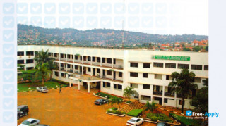Kampala University миниатюра №2