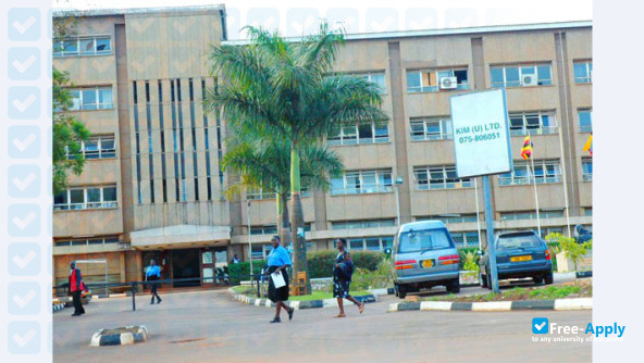 Фотография Makerere University Business School