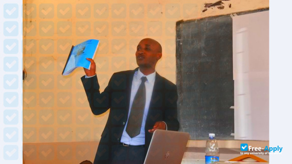 Foto de la Kabale University #3