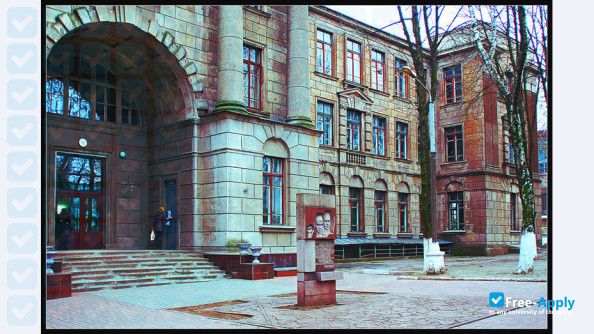 Foto de la Dnipro Medical Institute of Conventional and Alternative Medicine #5