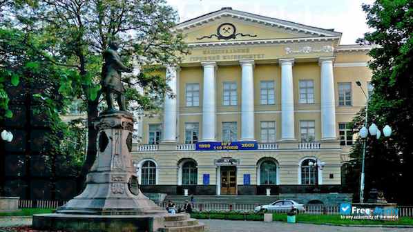 Foto de la Dnipro Medical Institute of Conventional and Alternative Medicine #6