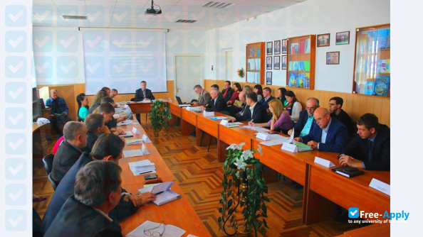 Foto de la Dnepropetrovsk State University of Internal Affairs #14