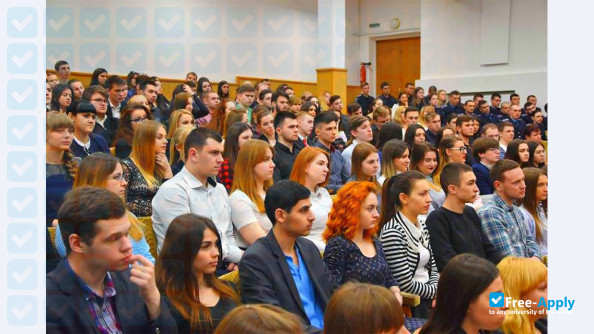 Foto de la Dnepropetrovsk State University of Internal Affairs #8